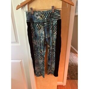 Women’s athletic clothing